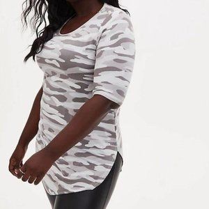 SUPER SOFT GREY CAMO FAVORITE TUNIC TEE